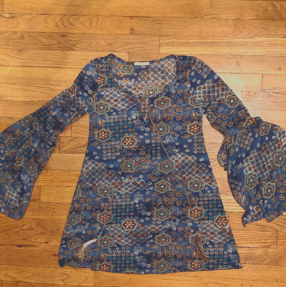 Long Sleeve Patterned Shirt